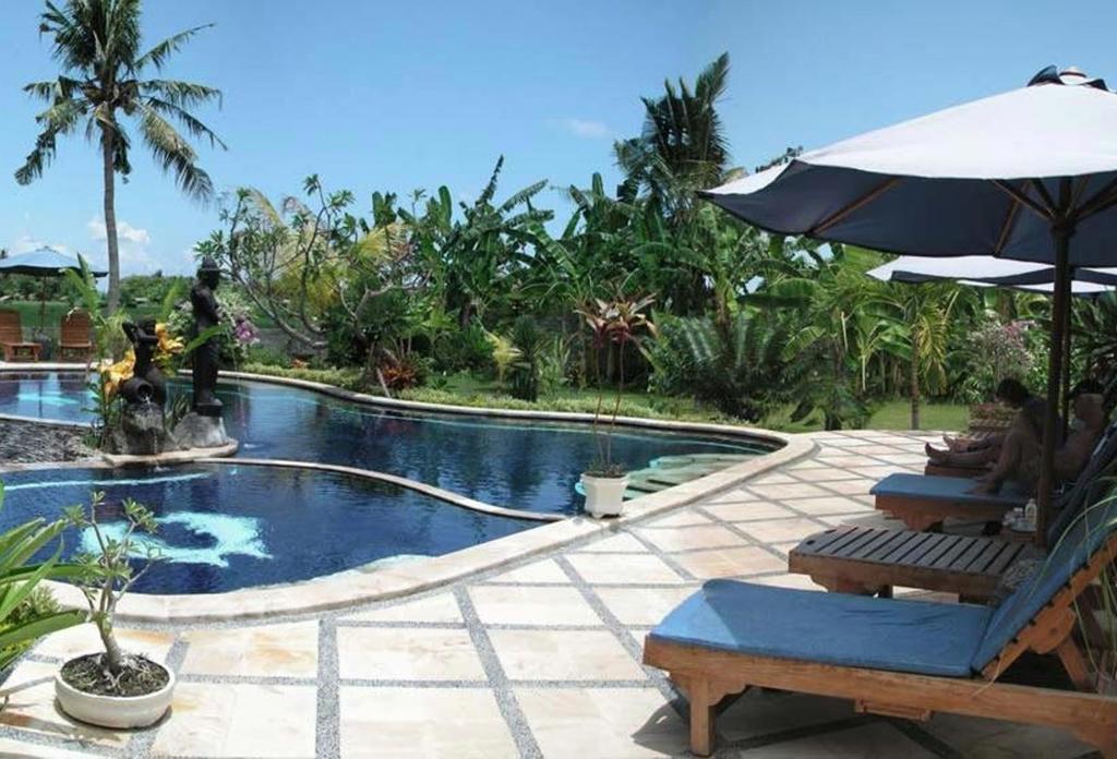 Sawah Lovina Hotel Exterior foto