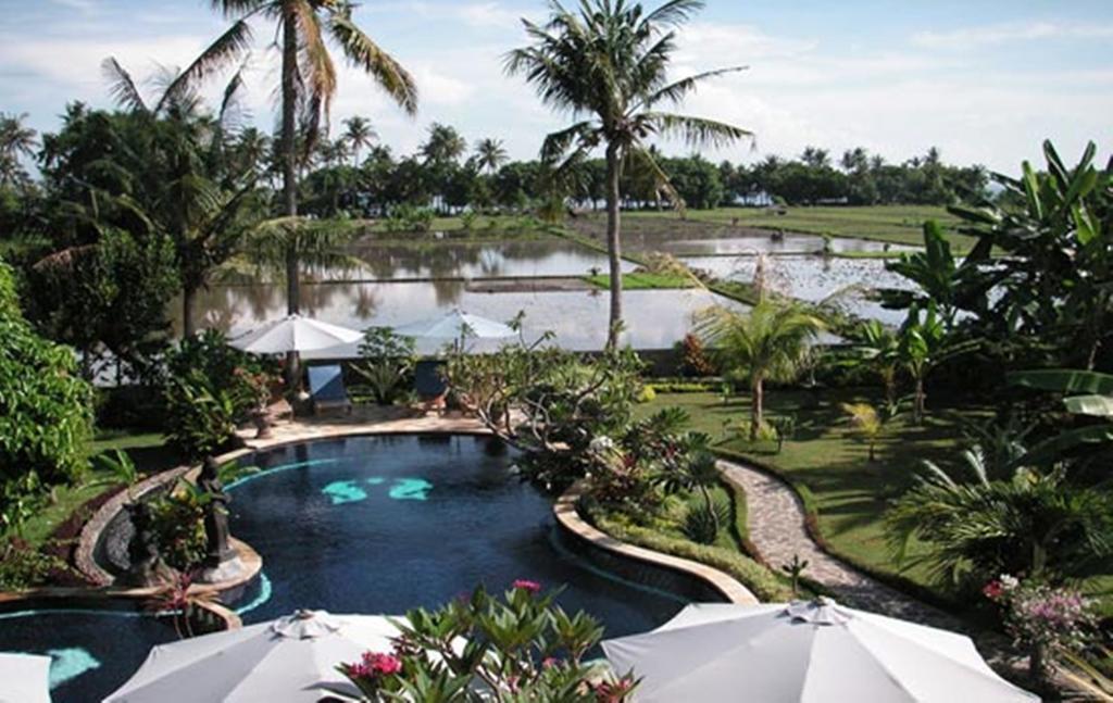Sawah Lovina Hotel Exterior foto